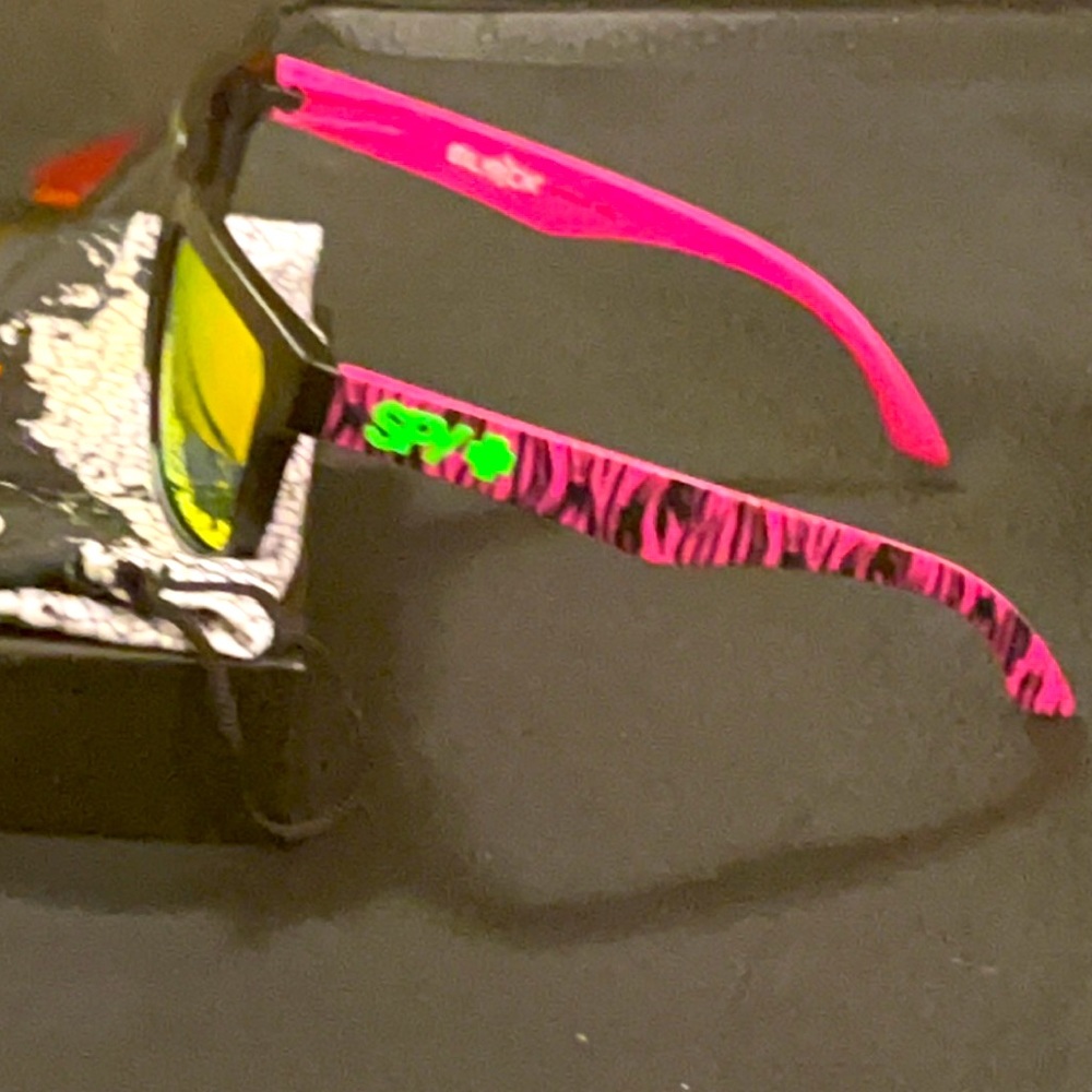 SPY Helm Ken Block Polarized Sunglasses w/ case brand new!
